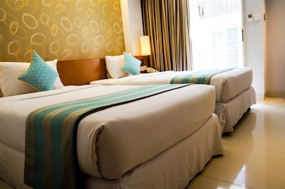 ادهی جا سانست هتل