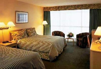 دلتا هتل کالگاری آیرپرت این-ترمینال