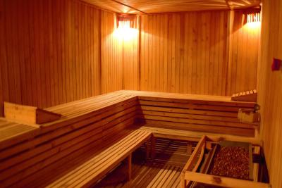 رنیسانس کاراکاز لا کاستلانا هتل