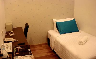 نانترا سیلوم بانکوک