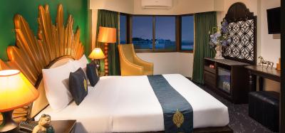 خاوسان پالاس