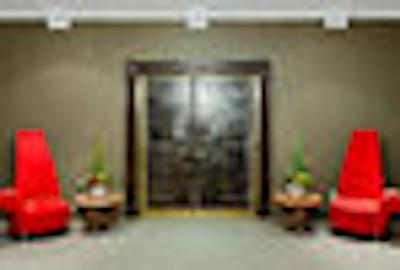 پرتیا هتل کاپ تون واترفرنت بریکواتر لج