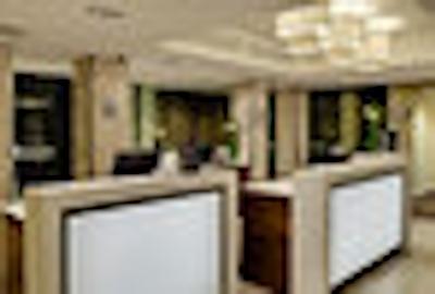 پرتیا هتل کاپ تون واترفرنت بریکواتر لج