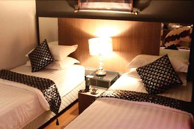 ارناا دلوکس