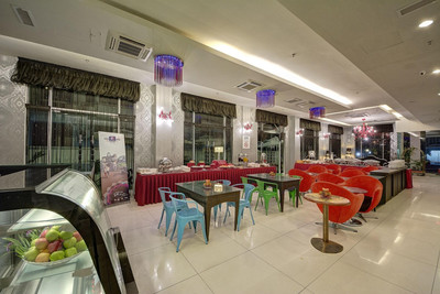 ارناا دلوکس