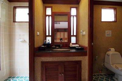 پاو جین پون بیچ فرنت ویلا