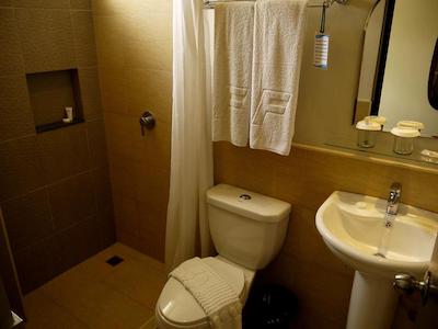 فرسال هتل کالاان