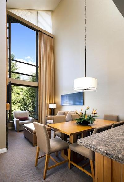 د وستین ریزرت اند اسپا