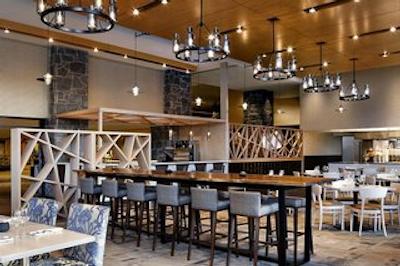 د وستین ریزرت اند اسپا