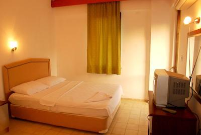 هتل لندن بلو