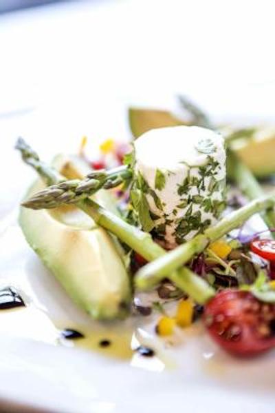 فیرسیتی کواترمین هتل