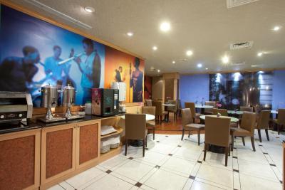 هپ سیتی فوشینگ هتل