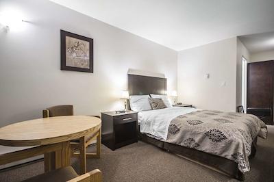 اکنو لج ورنن