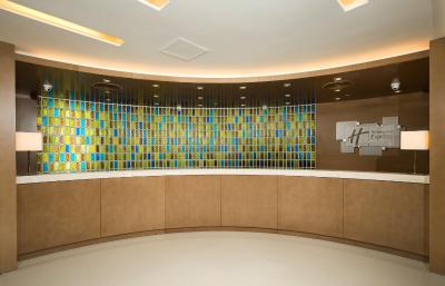 هالیدی این اکسپرس بیجینگ ایرپورت زون