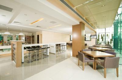 هالیدی این اکسپرس بیجینگ ایرپورت زون