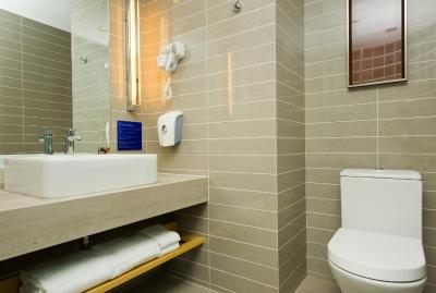 هالیدی این اکسپرس بیجینگ ایرپورت زون