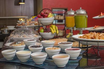 هیلتون گاردن این توکستلا گوتیرز