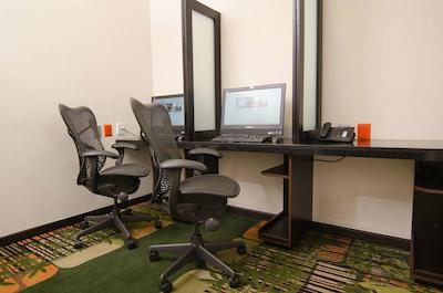 هیلتون گاردن این توکستلا گوتیرز