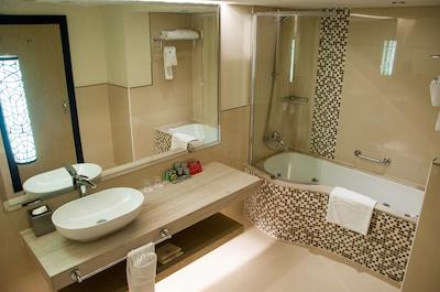 د گولف هتل بحرین