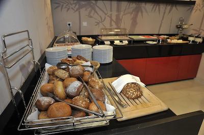 گولدن تولیپ کاسل هتل ریز