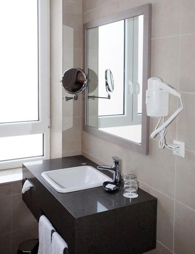 گولدن تولیپ کاسل هتل ریز