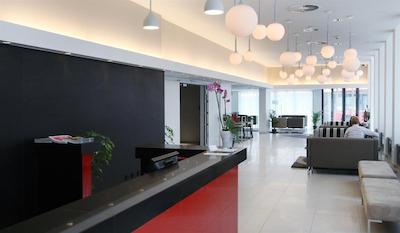 گولدن تولیپ کاسل هتل ریز