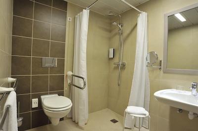 گولدن تولیپ کاسل هتل ریز