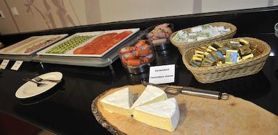 گولدن تولیپ کاسل هتل ریز