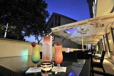 گولدن تولیپ کاسل هتل ریز