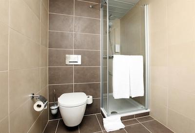 گولدن تولیپ کاسل هتل ریز