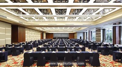 کمپینسکی لوفتانزا سنتر