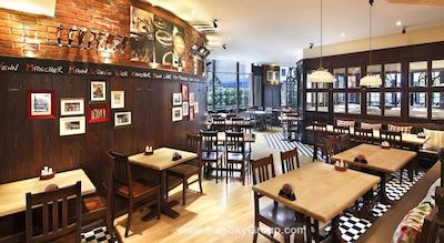 کمپینسکی لوفتانزا سنتر