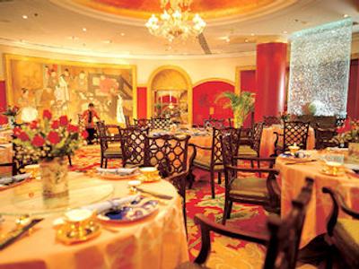 کمپینسکی لوفتانزا سنتر