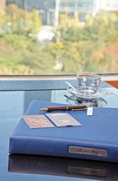 برون سویتز اسئوول