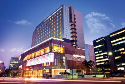 استانفرد هتل اسئوول