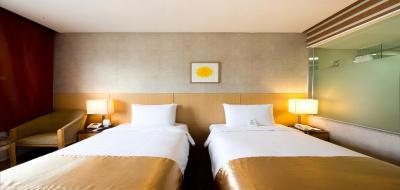 استانفرد هتل اسئوول