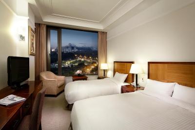 د ک هتل اسئوول