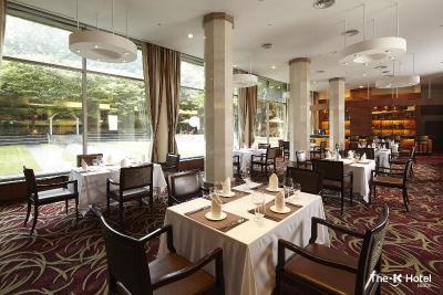 د ک هتل اسئوول