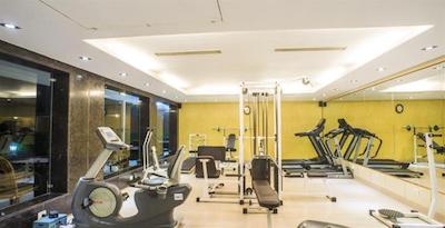 د گلد پالاس اند ریزورت