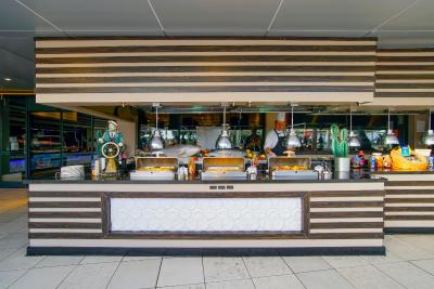 لیماک آتلانتیس دلوکس هتل اند ریزورت