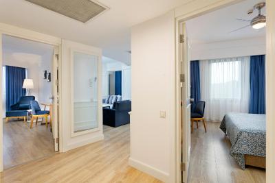 لیماک آتلانتیس دلوکس هتل اند ریزورت