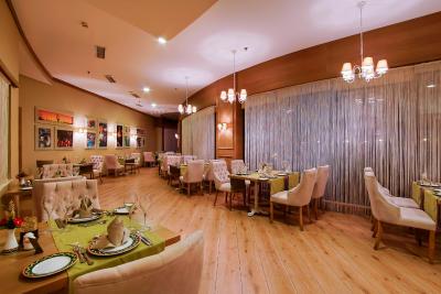 لیماک آتلانتیس دلوکس هتل اند ریزورت