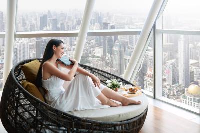 بایوک اسکای هتل