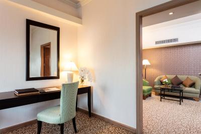 بایوک اسکای هتل