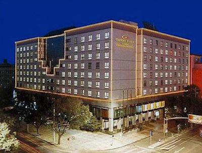 کراون پلازا بیجینگ وانگ فوجینگ