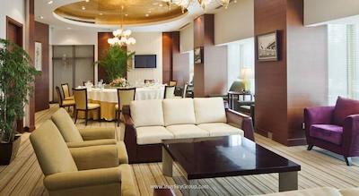 کراون پلازا بیجینگ وانگ فوجینگ