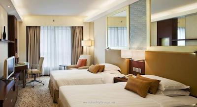 کراون پلازا بیجینگ وانگ فوجینگ