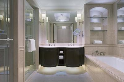 شراتون فوزهو هتل