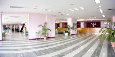 اینترنیشنال هتل کازینو اند تاور سوئیتس