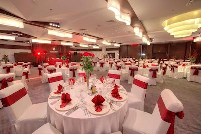 اینترنیشنال هتل کازینو اند تاور سوئیتس